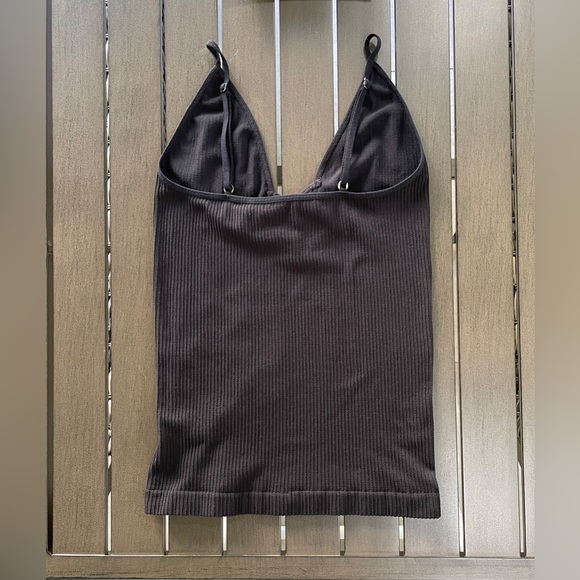 FREE PEOPLE INTIMATELY CROSSFIRE SEAMLESS CAMISOLE TANK TOP!! - Picture 8 of 12